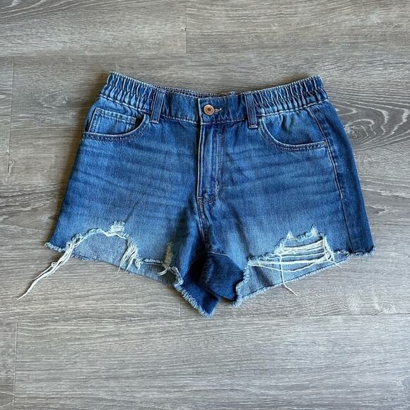 SO Jean distressed Shorts Size Medium! - Picture 1 of 6